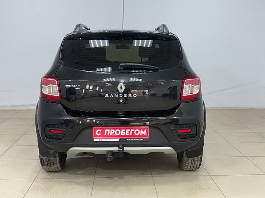 Renault Sandero, 2016 года, пробег 179036 км