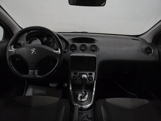 Peugeot 308 Allure, 2011 года, пробег 131225 км