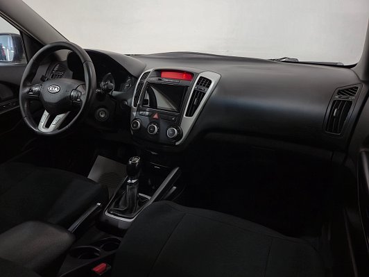 Kia Ceed, 2012 года, пробег 285721 км