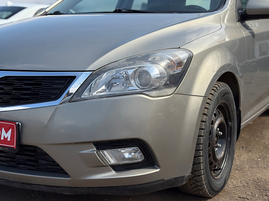 Kia Ceed, 2010 года, пробег 233000 км
