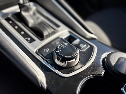 Mitsubishi Pajero Sport Intense, 2018 года, пробег 129609 км