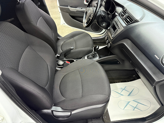 Kia Rio, 2016 года, пробег 111806 км