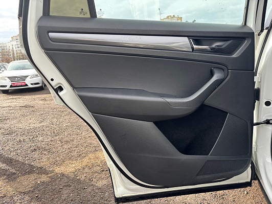 Skoda Kodiaq Ambition, 2018 года, пробег 124422 км