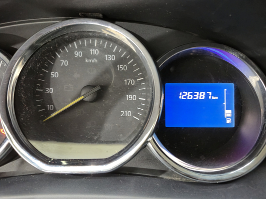 Renault Sandero Life, 2018 года, пробег 126166 км