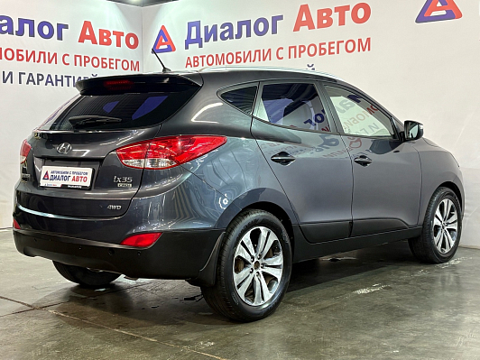 Hyundai ix35, 2011 года, пробег 242000 км