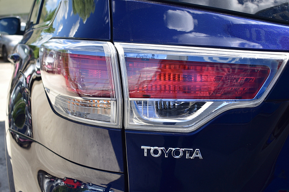 Toyota Highlander Люкс, 2014 года, пробег 166000 км