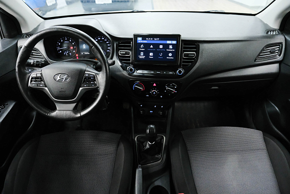 Hyundai Solaris Comfort, 2021 года, пробег 116000 км