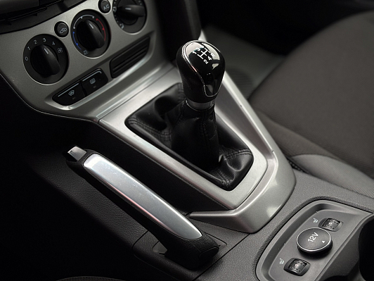 Ford Focus, 2012 года, пробег 151000 км