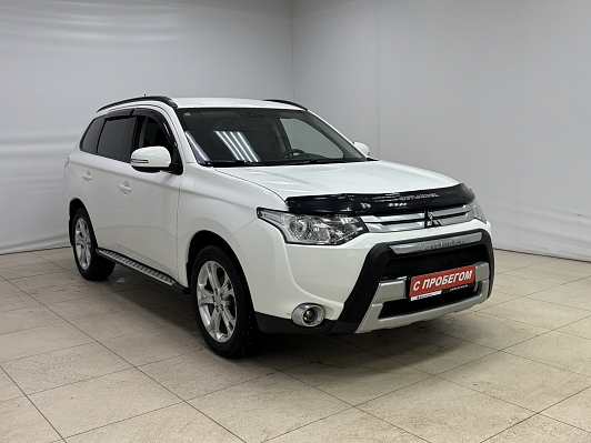 Mitsubishi Outlander Instyle, 2012 года, пробег 132867 км