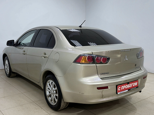Mitsubishi Lancer, 2010 года, пробег 213500 км