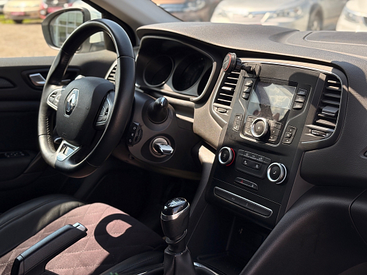 Renault Megane, 2018 года, пробег 73351 км