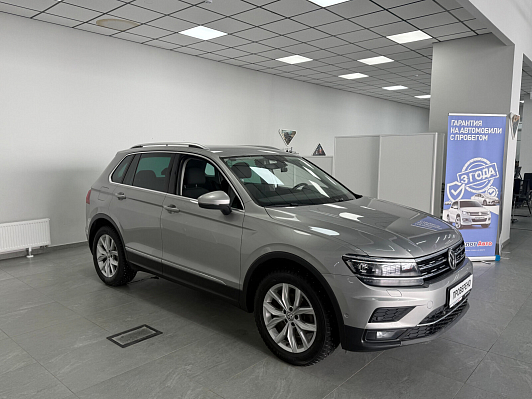 Volkswagen Tiguan Exclusive, 2017 года, пробег 171111 км