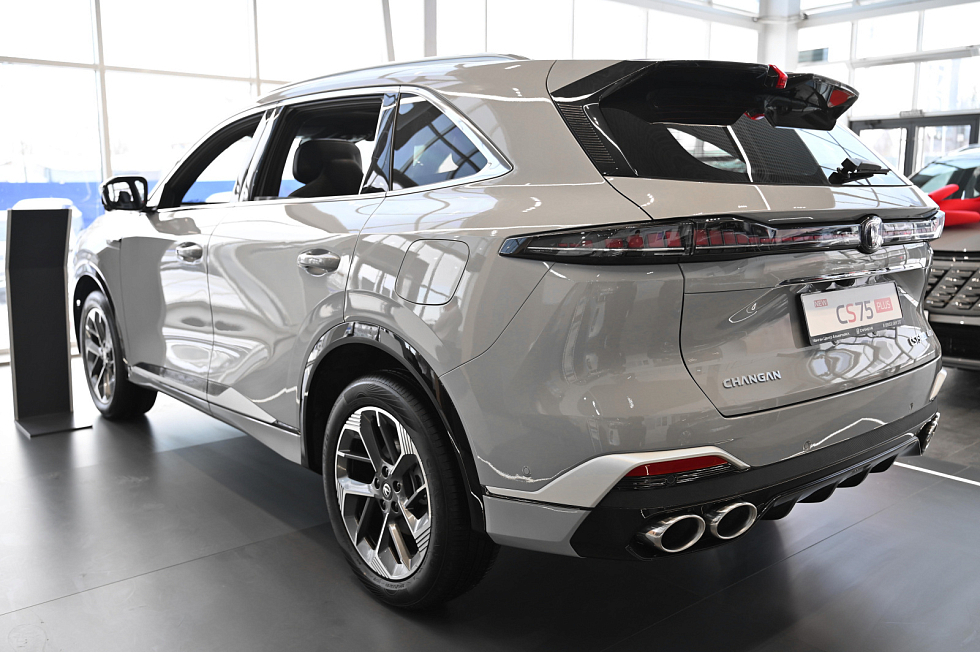 Changan CS75 Plus Техно, серый