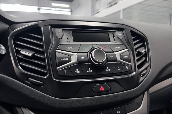 Lada (ВАЗ) Vesta Comfort Winter EnjoY Pro, 2020 года, пробег 85000 км