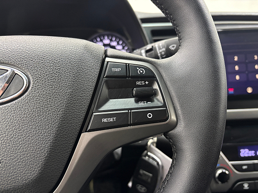 Hyundai Elantra Comfort + Style + High-Tech, 2016 года, пробег 193268 км