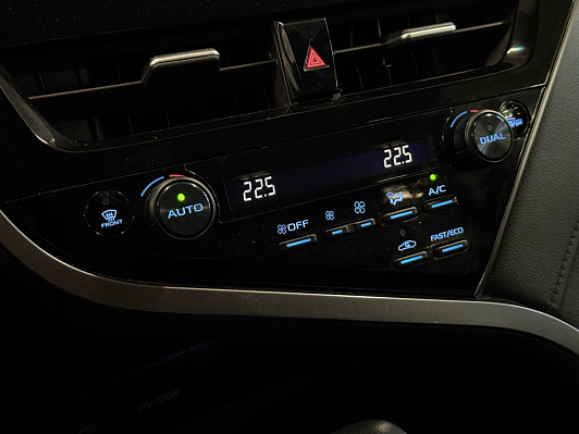 Toyota Camry Классик, 2021 года, пробег 65000 км
