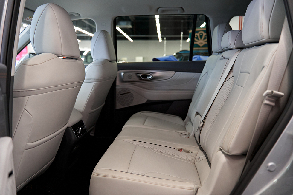 GAC GS8 GL, серебряный