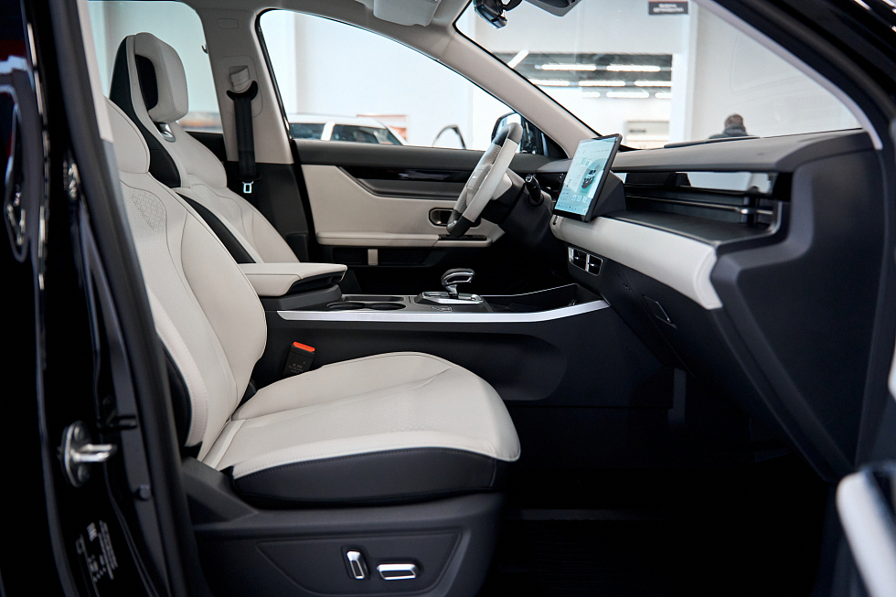 JETOUR DASHING Люкс, белый