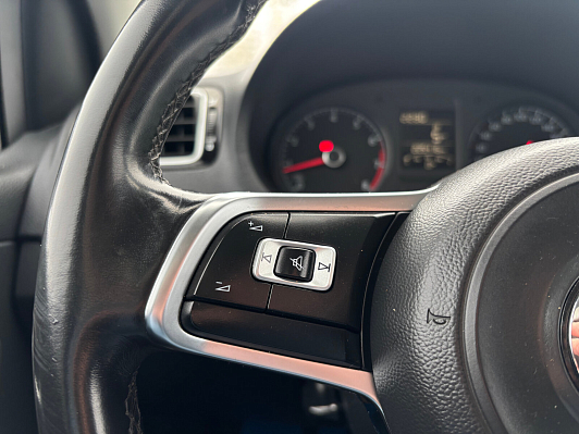 Volkswagen Polo Drive, 2018 года, пробег 225000 км