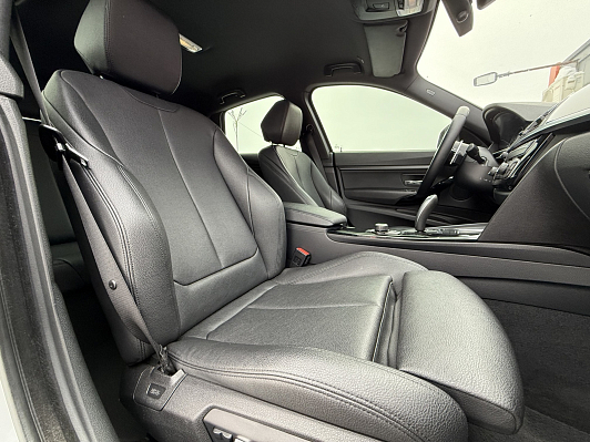 BMW 3 серии, 2018 года, пробег 256249 км