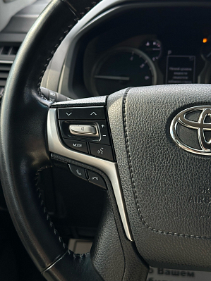 Toyota Land Cruiser Prado, 2021 года, пробег 123000 км