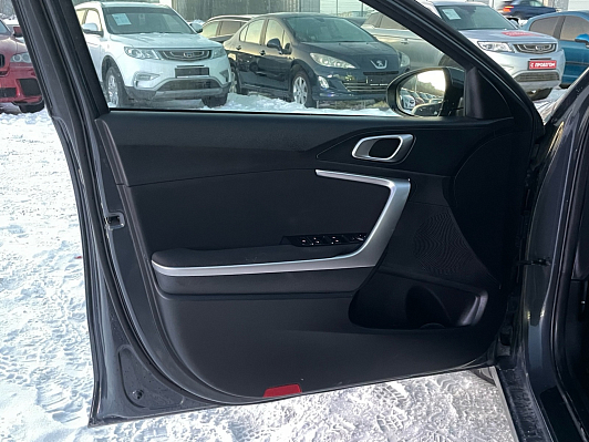 Kia Ceed Comfort, 2019 года, пробег 84000 км