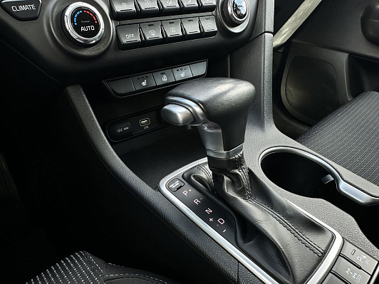 Kia Sportage Luxe, 2018 года, пробег 98000 км