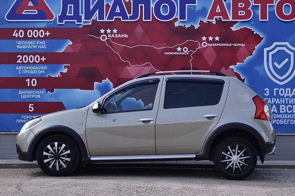 Renault Sandero, 2012 года, пробег 95500 км