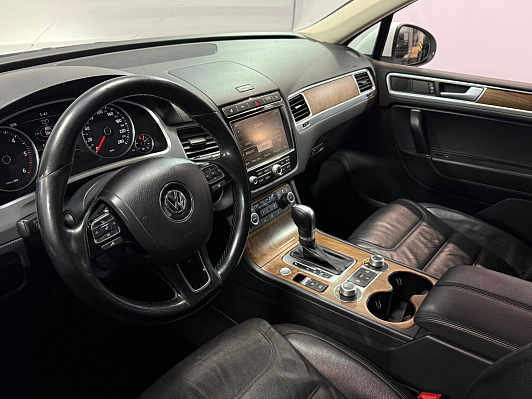 Volkswagen Touareg R-line, 2014 года, пробег 160000 км