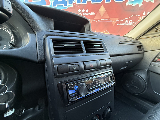 Lada (ВАЗ) Priora Standard 21702-40-050, 2017 года, пробег 220000 км