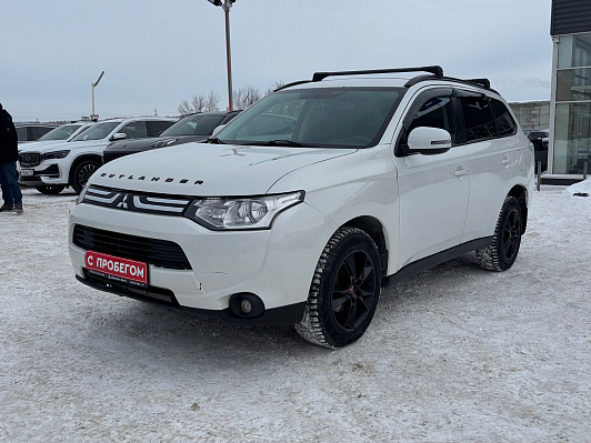 Mitsubishi Outlander Instyle, 2012 года, пробег 206000 км