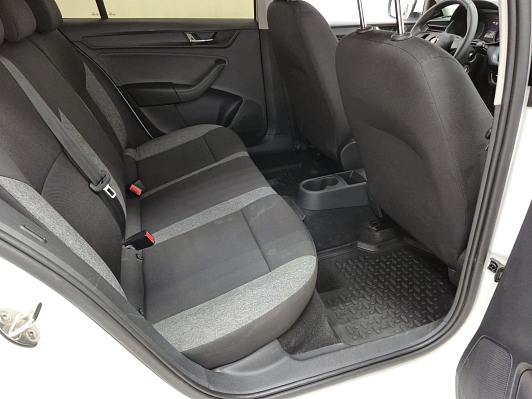 Skoda Rapid Hockey Edition Active, 2020 года, пробег 102435 км