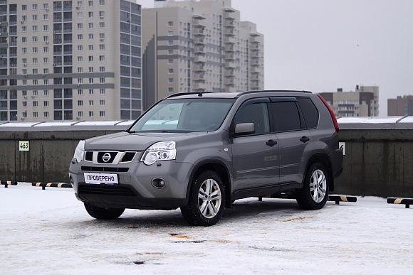 Nissan X-Trail SE High, 2014 года, пробег 200000 км