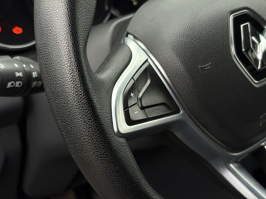 Renault Sandero Stepway Life, 2019 года, пробег 62658 км