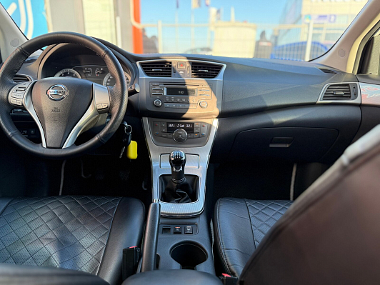 Nissan Tiida Elegance Connect, 2015 года, пробег 220848 км