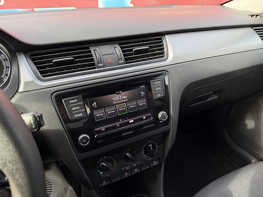 Skoda Rapid Hockey Edition Active, 2019 года, пробег 90225 км