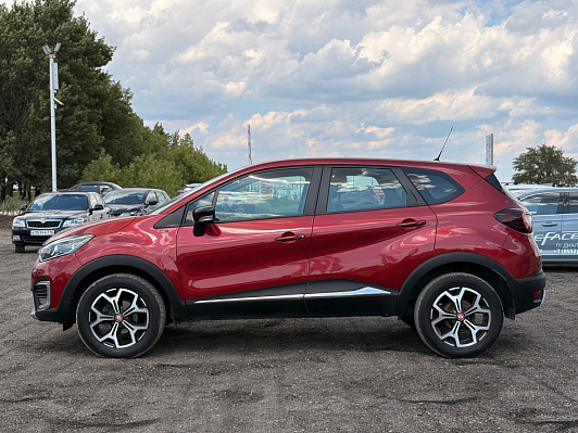 Renault Kaptur Play, 2019 года, пробег 65999 км