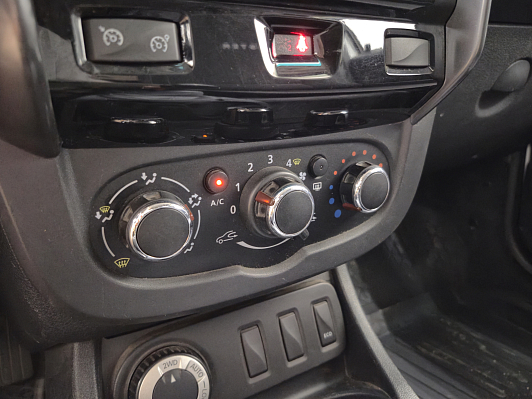 Renault Duster Drive Plus, 2017 года, пробег 140903 км
