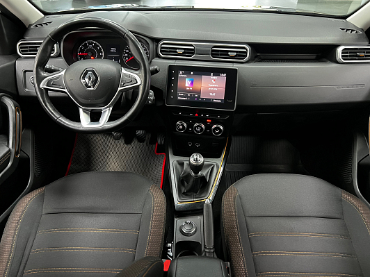 Renault Duster Style, 2021 года, пробег 80000 км