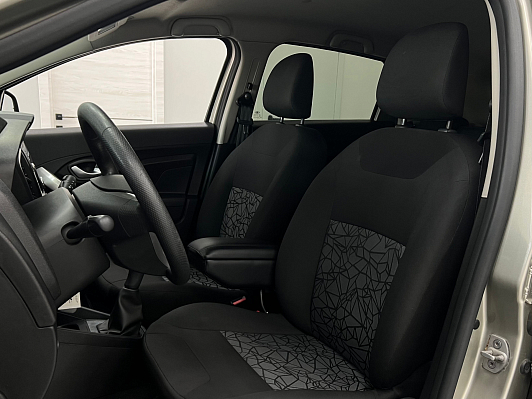 Lada (ВАЗ) XRAY Comfort, 2019 года, пробег 130000 км
