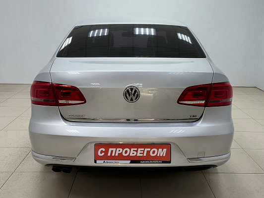 Volkswagen Passat Highline, 2011 года, пробег 225874 км