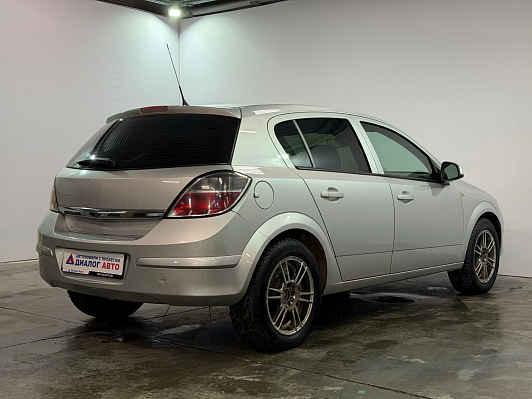 Opel Astra, 2012 года, пробег 157391 км
