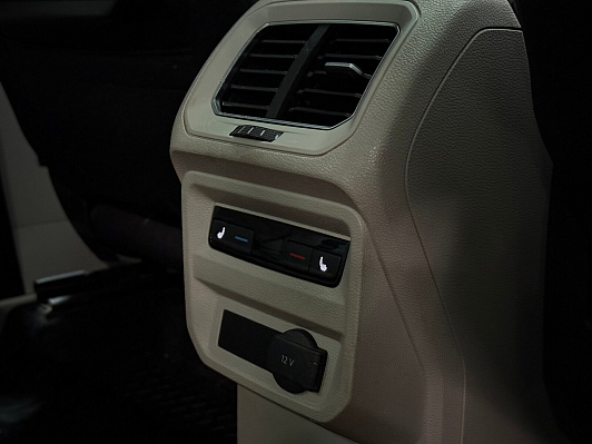 Volkswagen Tiguan Sportline, 2017 года, пробег 128100 км