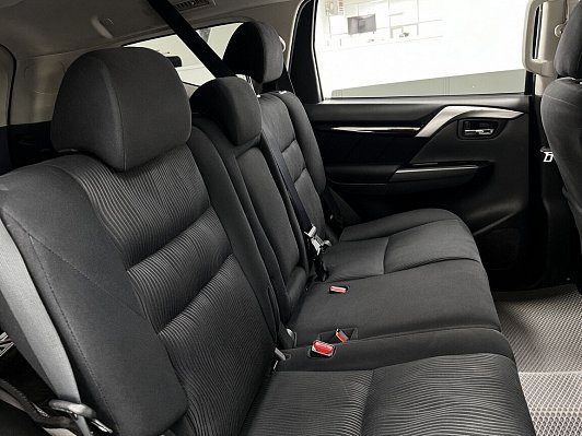 Mitsubishi Pajero Sport Intense, 2018 года, пробег 157220 км