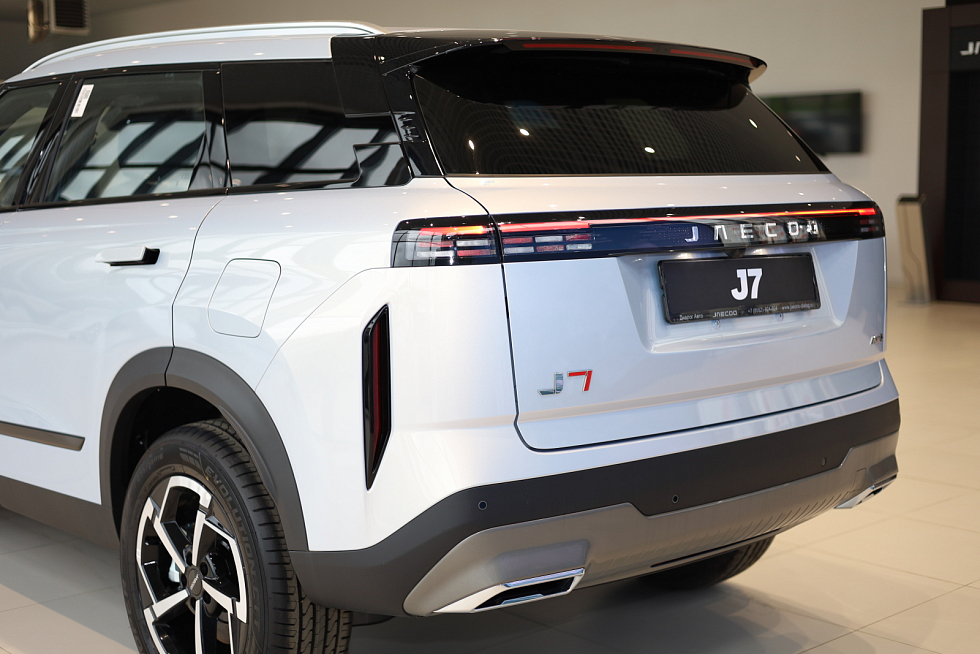 Jaecoo J7 Ultimate, серебряный