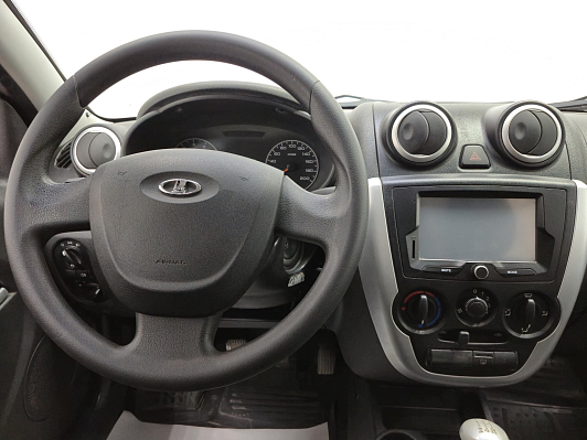 Lada (ВАЗ) Granta Luxe Prestige Glonass 21917-52-00E, 2015 года, пробег 71040 км
