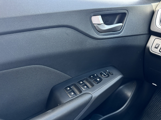 Hyundai Solaris Comfort + Advanced, 2017 года, пробег 170200 км