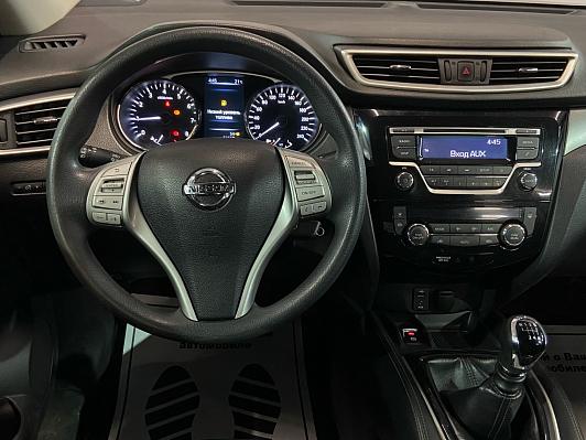 Nissan X-Trail XE, 2015 года, пробег 96001 км