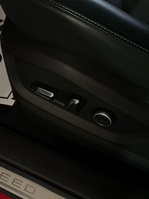 Exeed LX Prestige, 2023 года, пробег 7940 км