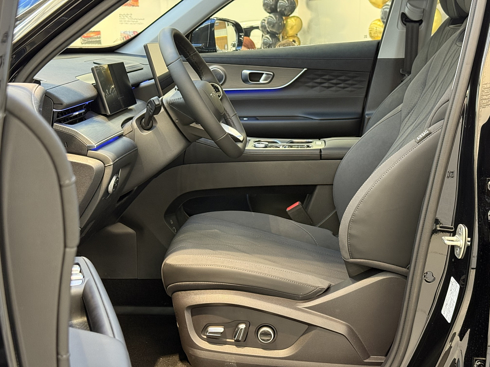 Tenet T8 Ультра 4WD, черный